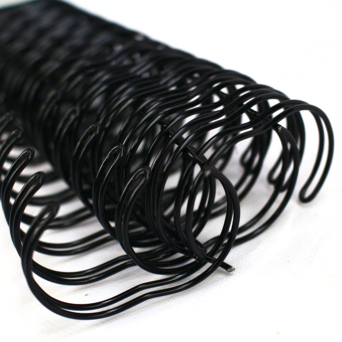 3-186057-Wire-o-Arame-para-Encadernacao-Yukari-Crafts-1-1_8_-Preto-com-4-Unidades